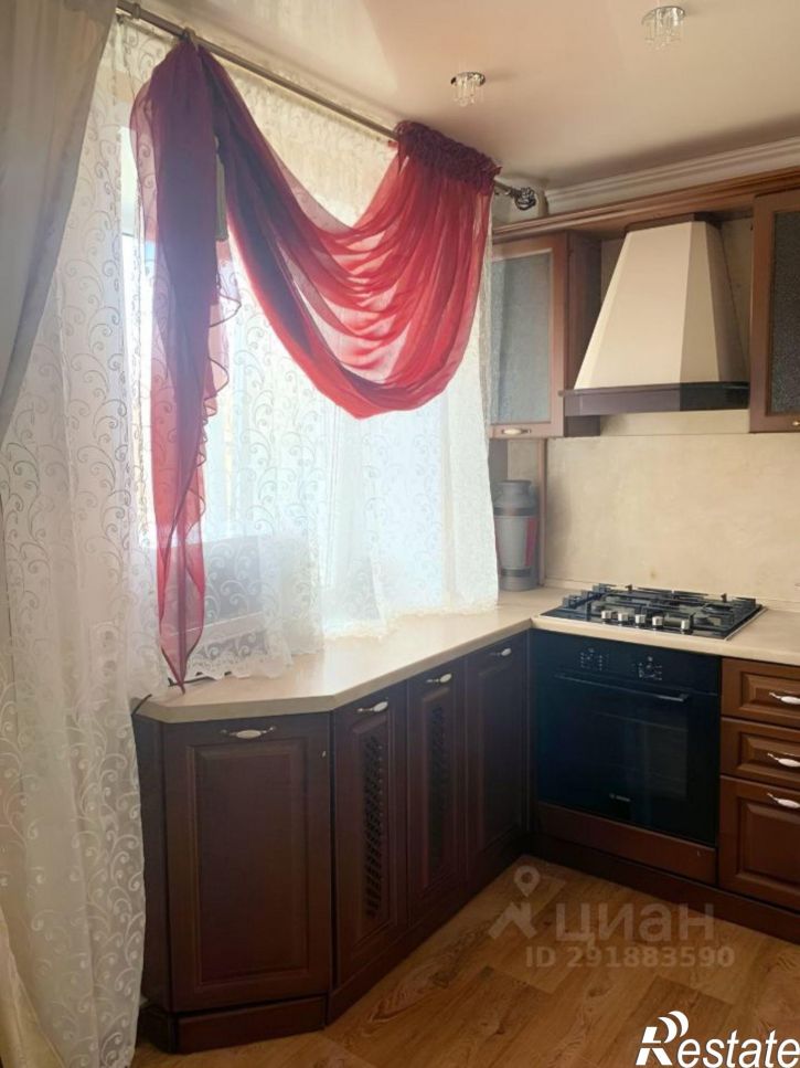 3-комн квартира ул Филипченко, 9/1,  д. 9/1