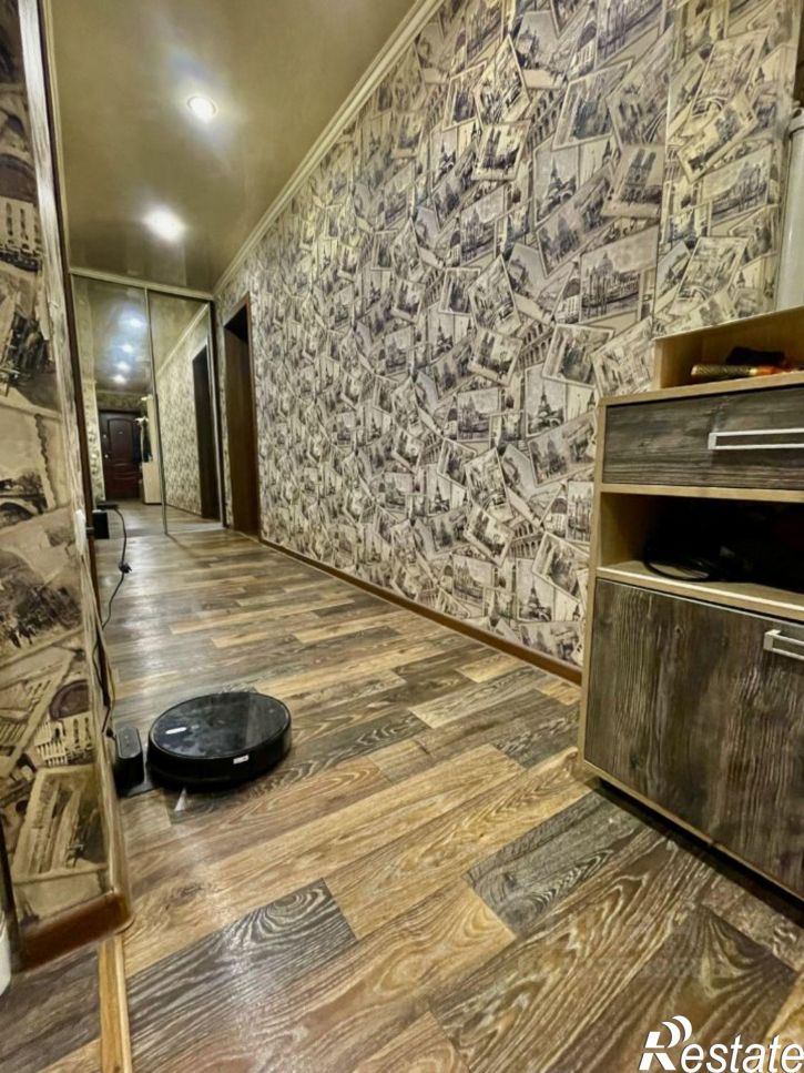 3-комн квартира улица Шкатова, 1,  д. 1