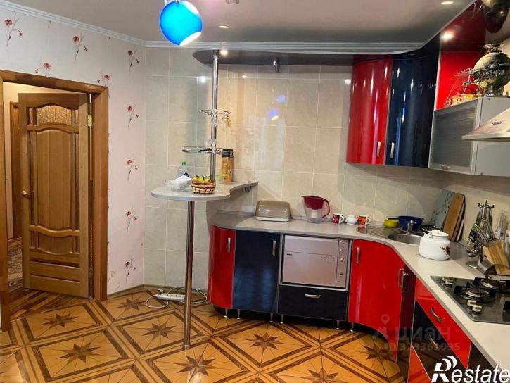 2-комн квартира ул Космонавтов, 24/1,  д. 24/1