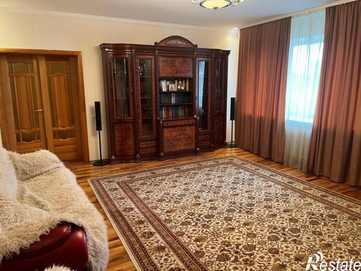 2-комн квартира ул Космонавтов, 24/1,  д. 24/1