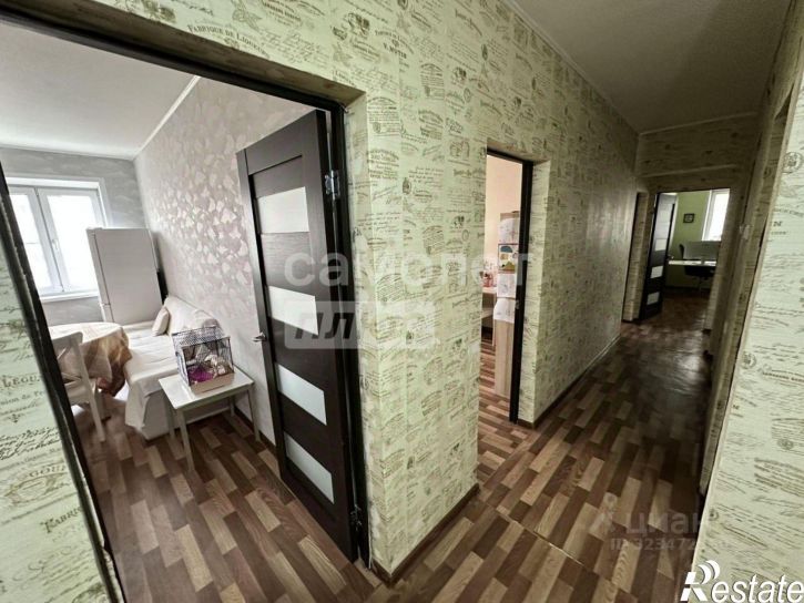 3-комн квартира ул Свиридова И.В., 8,  д. 8