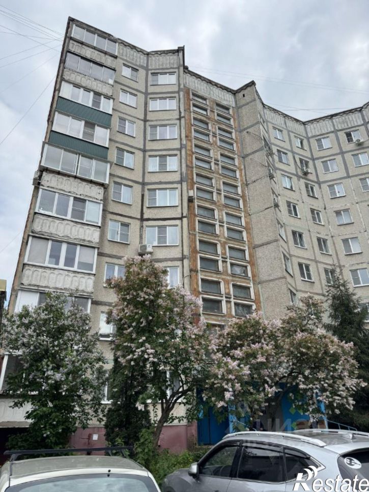 2-комн квартира пр-кт Имени 60-летия СССР, 2,  д. 2