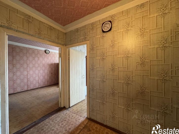 2-комн квартира пр-кт Имени 60-летия СССР, 2,  д. 2