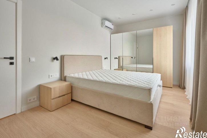 3-комн квартира улица М.И. Неделина, 4Д