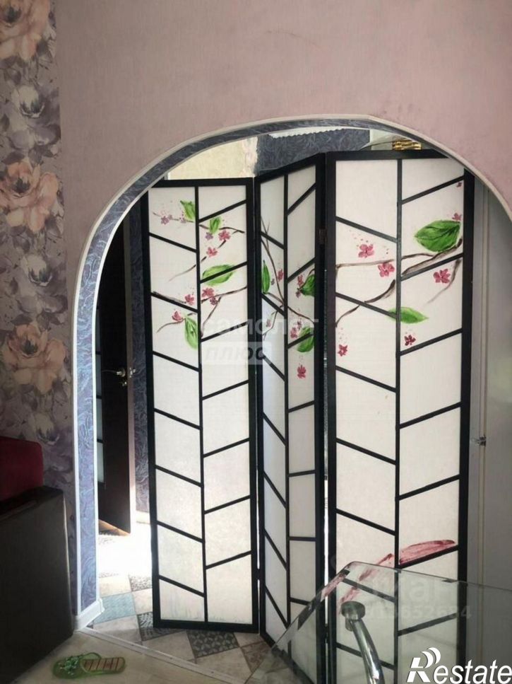 2-комн квартира Горняцкая улица, 1,  д. 1