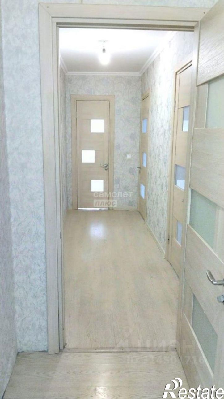 3-комн квартира улица Замятина, 2,  д. 2