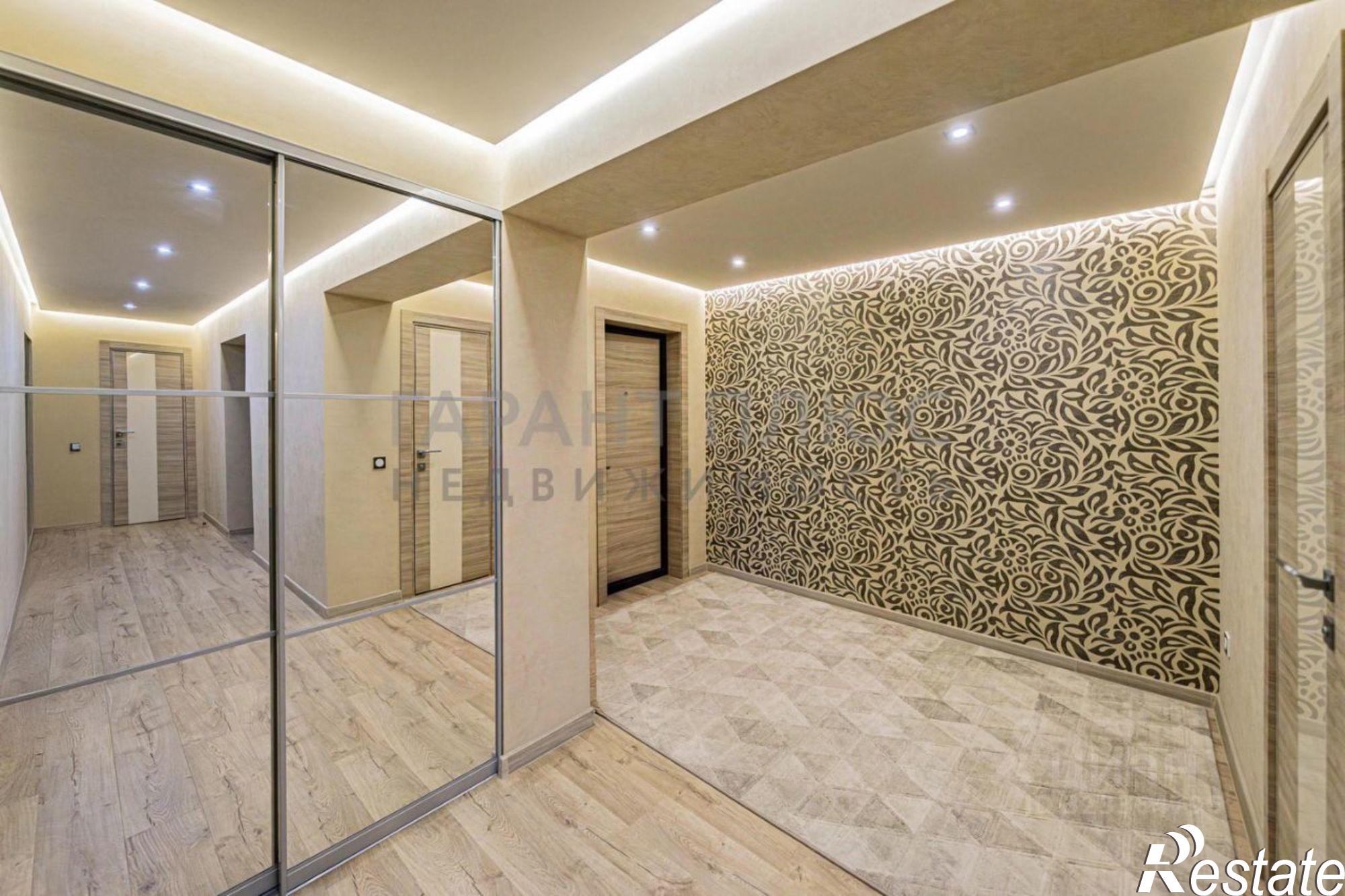 Сдать квартиру за 80 000 рублей на ул Замятина Е.И., 2