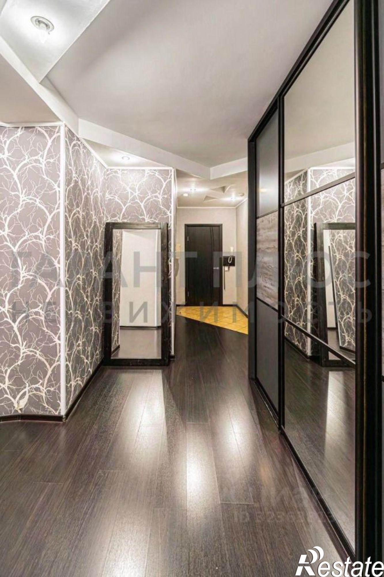 Купить квартиру за 7 700 000 рублей на Депутатская улица, 55Б