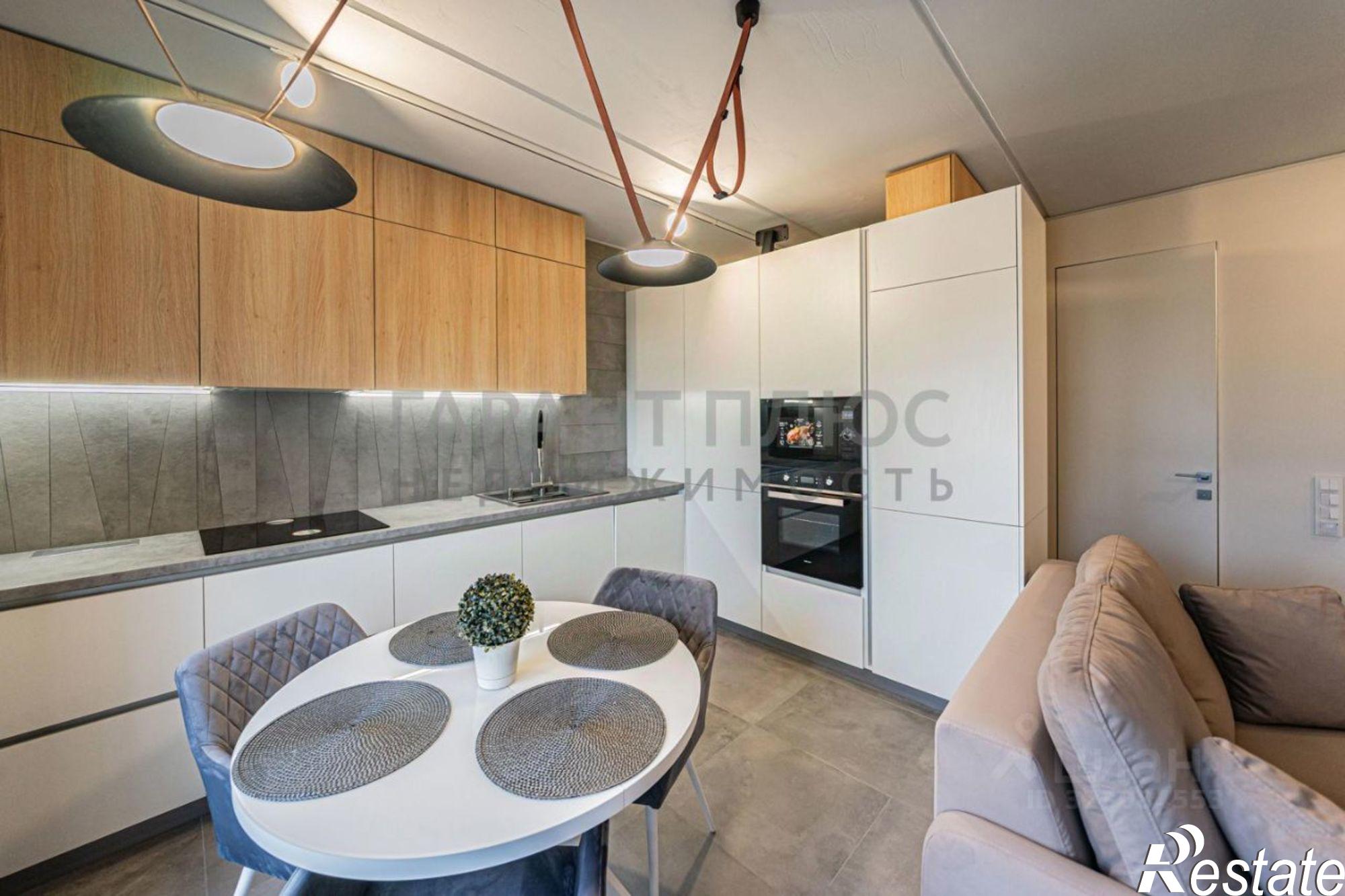 Купить квартиру за 12 800 000 рублей на ул М.И. Неделина, 3А 1