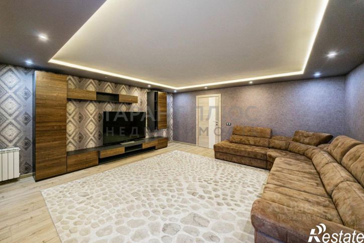 3-комн квартира ул Замятина Е.И., 2,  д. 2