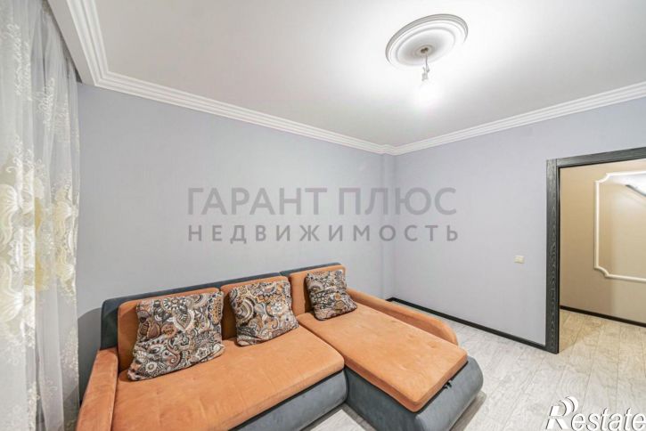 3-комн квартира улица Меркулова, 10А,  д. 10А