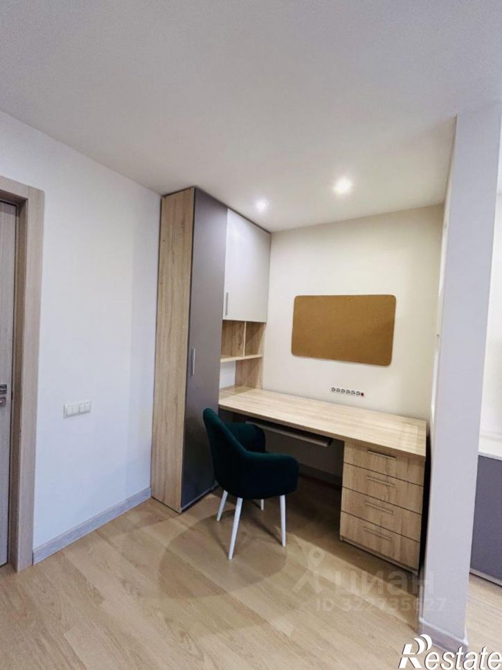 3-комн квартира улица Степанищева, 19,  д. 19