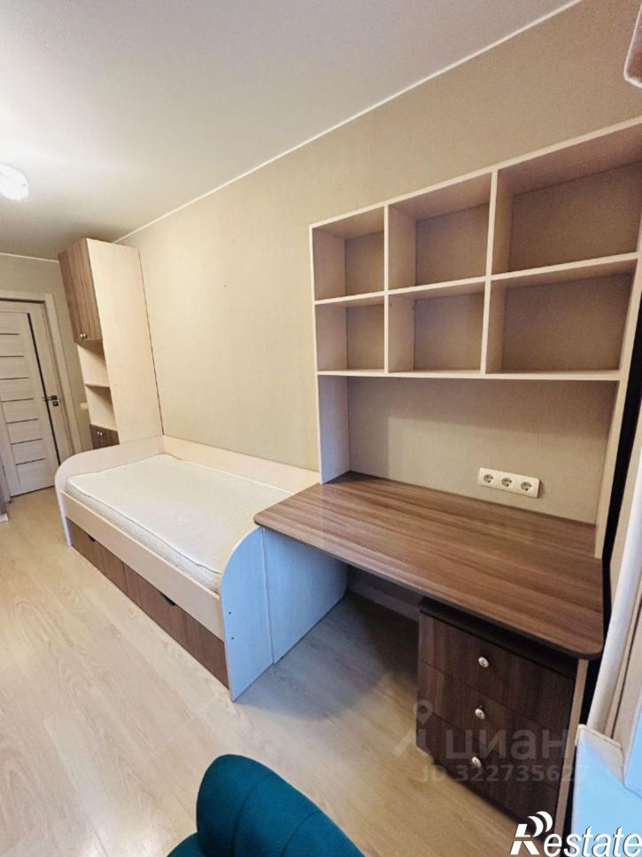 3-комн квартира улица Степанищева, 19,  д. 19