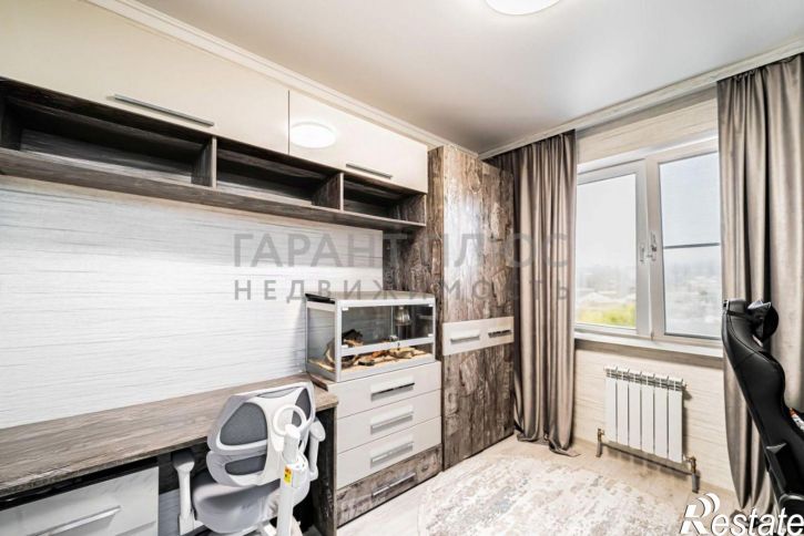 3-комн квартира ул Зегеля, 21а,  д. 21а