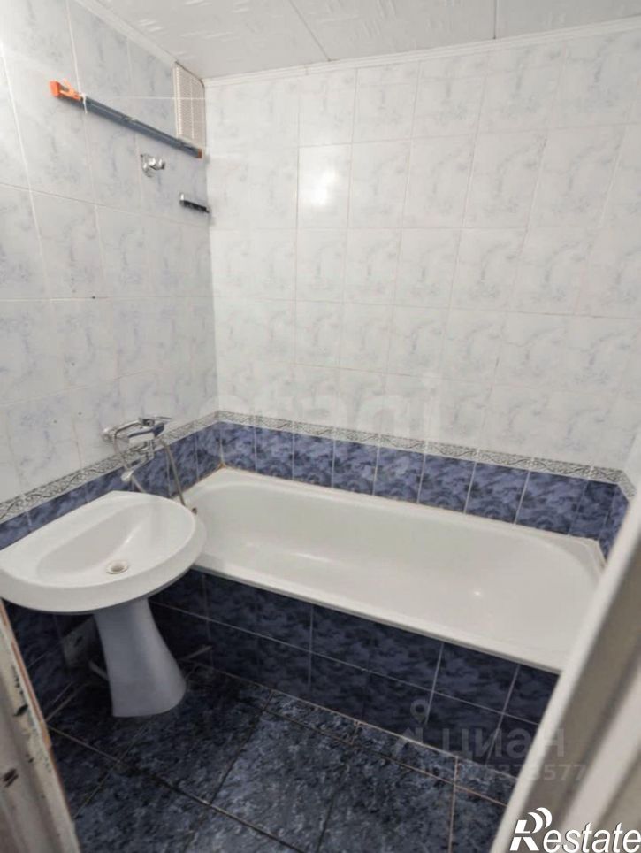 3-комн квартира проспект Победы, 73,  д. 73