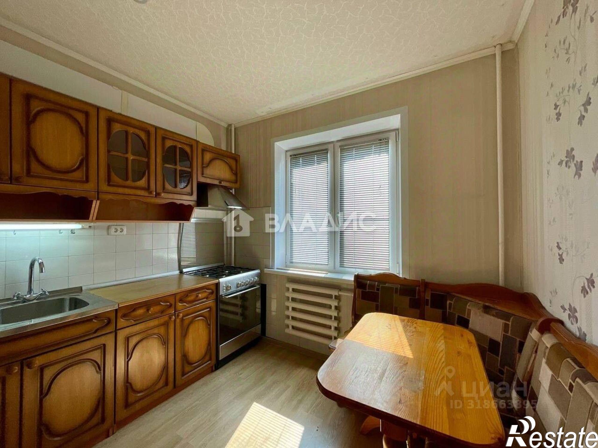 Сдать квартиру за 25 000 рублей на пр-кт Имени 60-летия СССР, 47