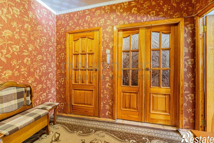 3-комн квартира улица Папина, 17Б,  д. 17Б