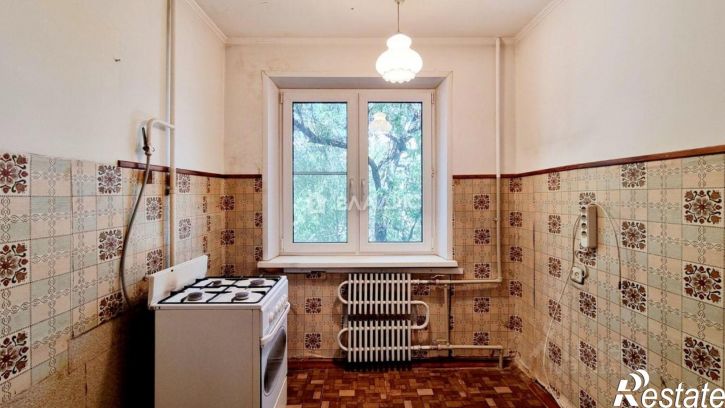 2-комн квартира улица Горького, 9,  д. 9