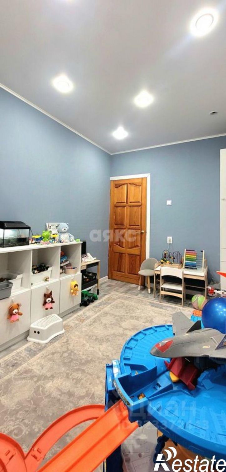 3-комн квартира Депутатская улица, 81,  д. 81