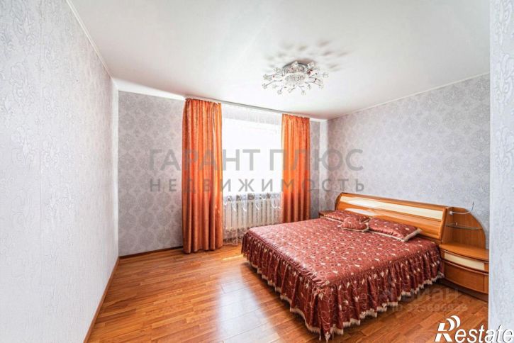 3-комн квартира улица Гагарина, 137,  д. 137