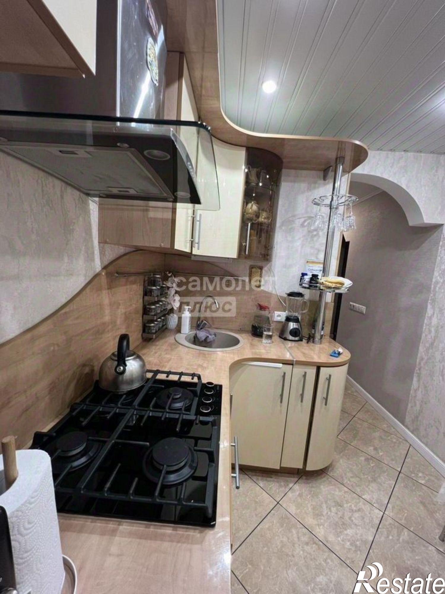 Купить квартиру за 6 400 000 рублей на ул Московская, 61Д