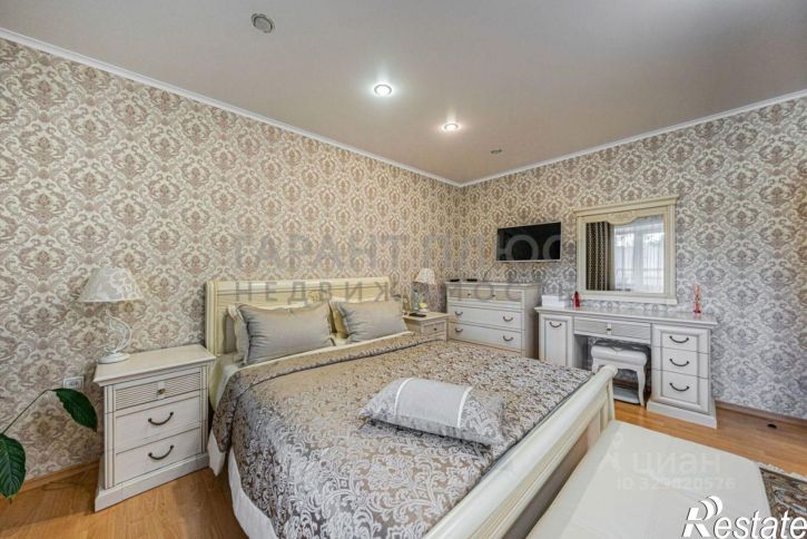 3-комн квартира ул 8 Марта, 3,  д. 3