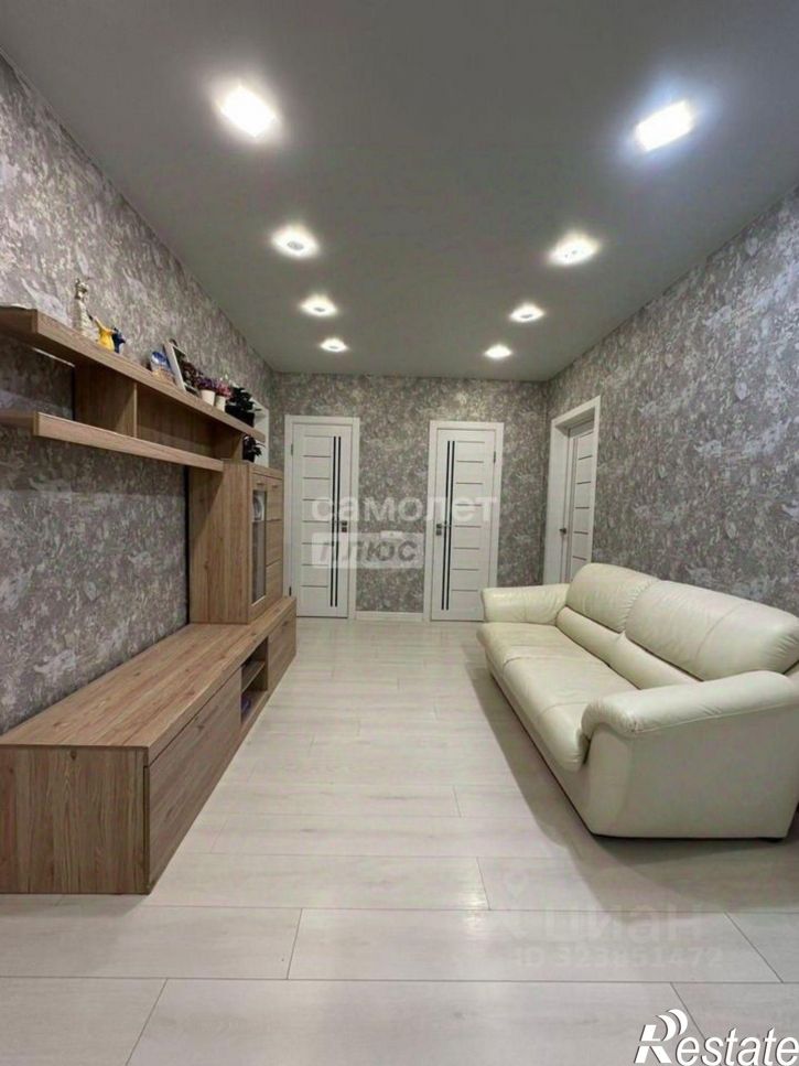 2-комн квартира ул Свиридова И.В., 24 1,  д. 24 1,  к. 1