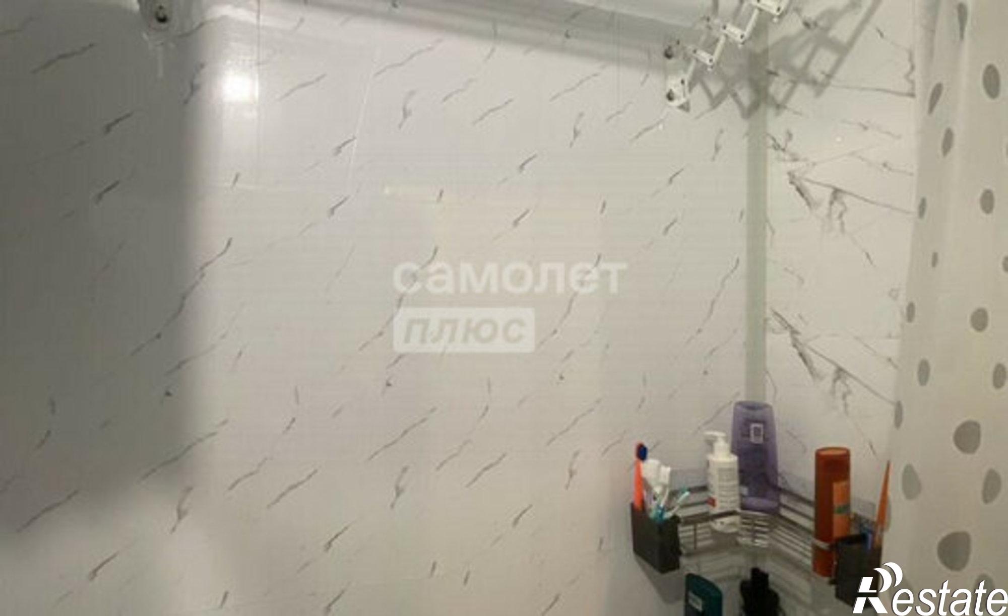 Купить квартиру за 2 310 000 рублей на ул 50 лет НЛМК, 17