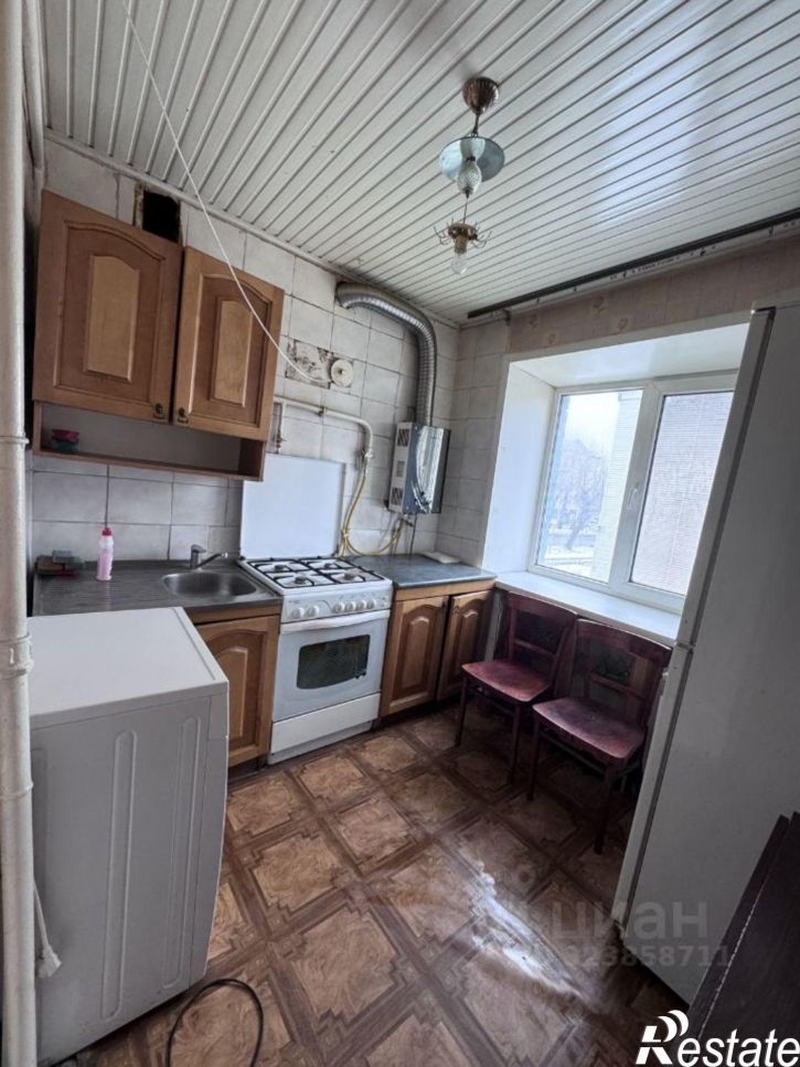 2-комн квартира ул Ленинградская, 10,  д. 10