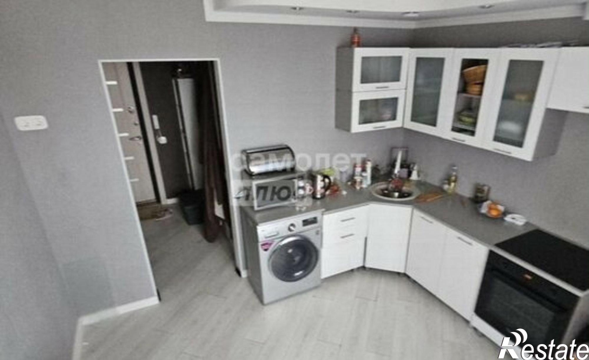 Купить квартиру за 4 750 000 рублей на ул Лутова, 11