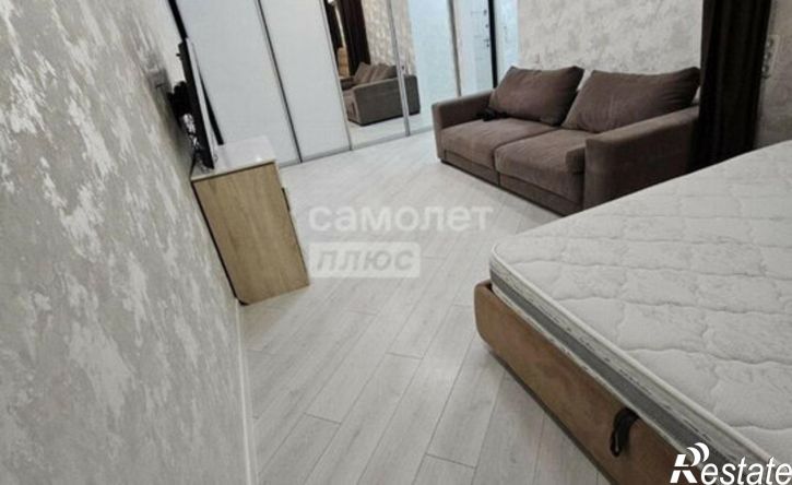 1-комн квартира ул Лутова, 11,  д. 11