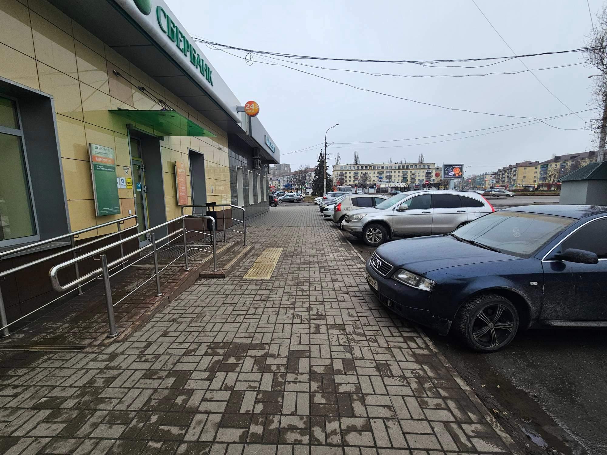 Купить офис, помещение под офис за 11 793 300 рублей на Мира площадь, д.2