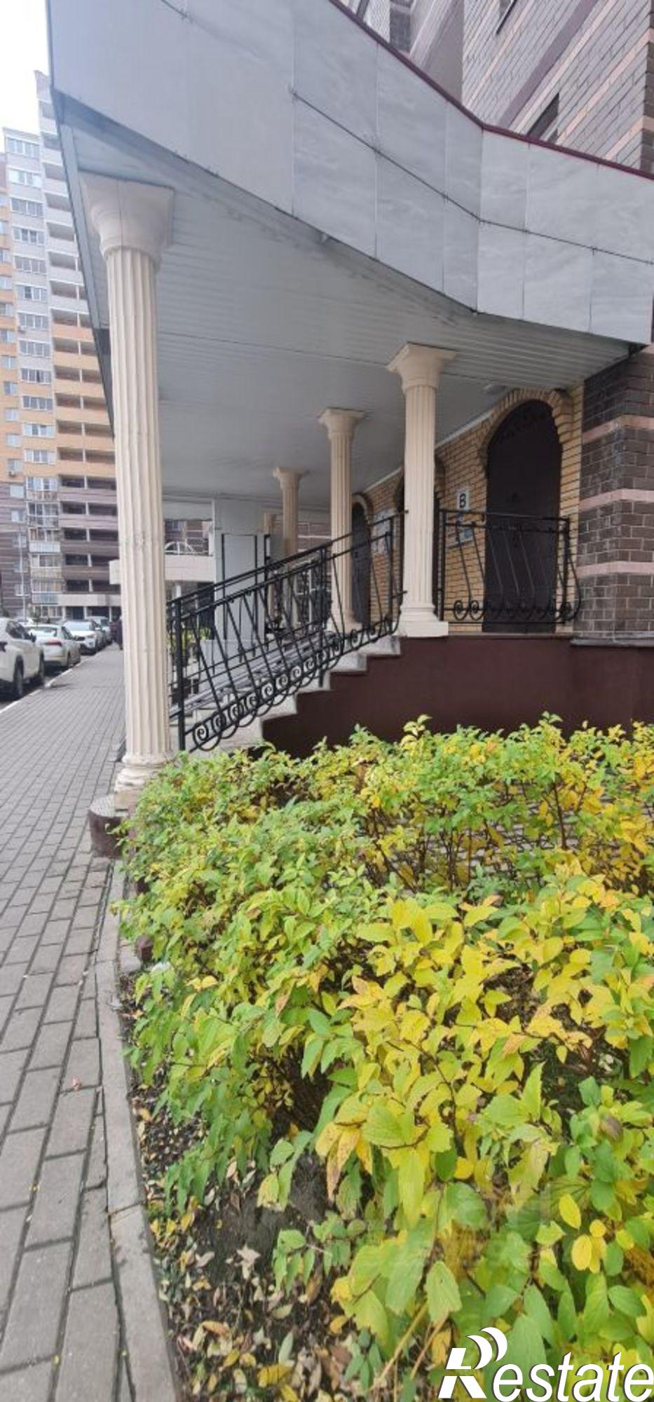 Сдать квартиру за 24 000 рублей на ул Замятина Е.И., 1б