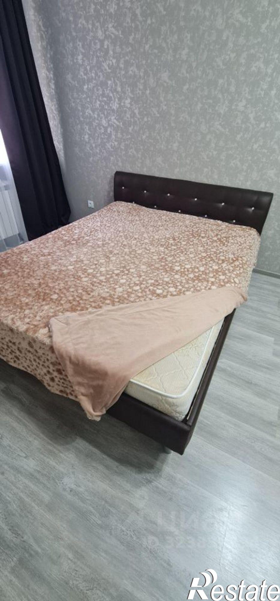 Сдать квартиру за 24 000 рублей на ул Замятина Е.И., 1б