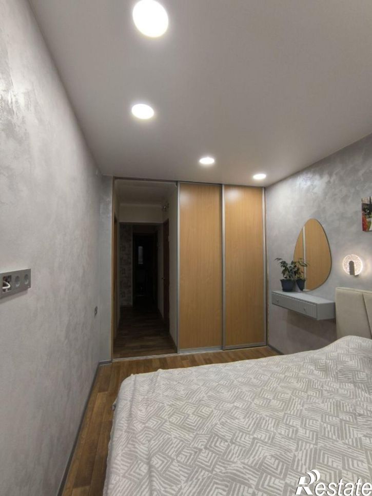 3-комн квартира ул Российская, 9,  д. 9