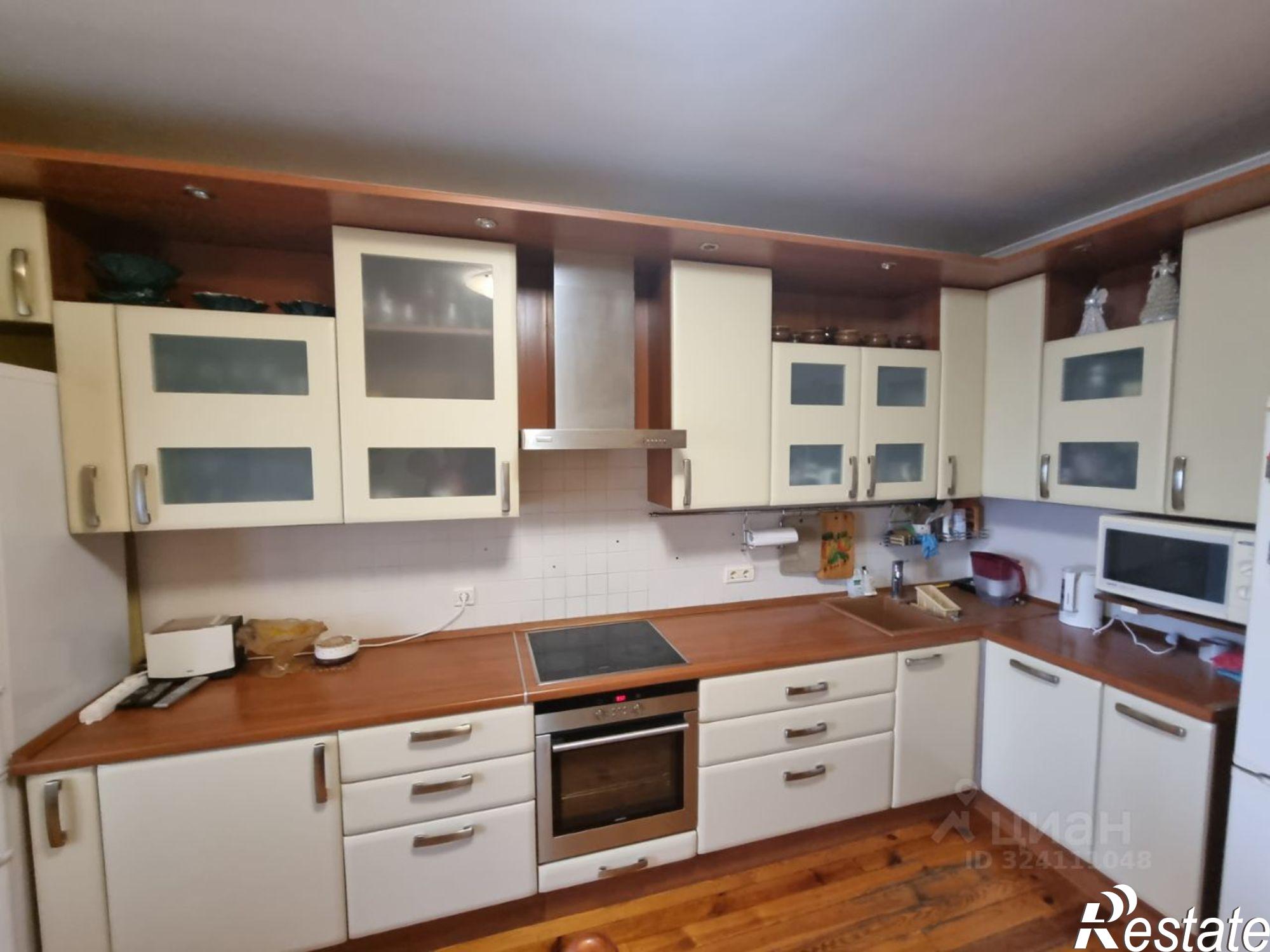 Купить квартиру за 15 100 000 рублей на Депутатская улица, 52А