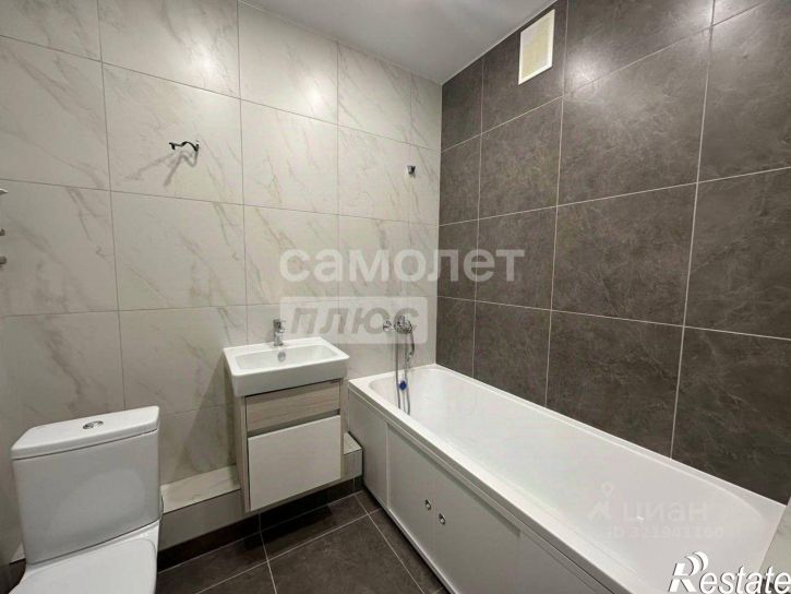 2-комн квартира в новом доме улица Механизаторов, 15а вл3,  д. 15а вл3