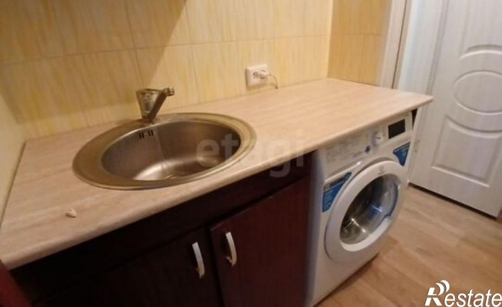 1-комн квартира пр-кт Победы, 72,  д. 72