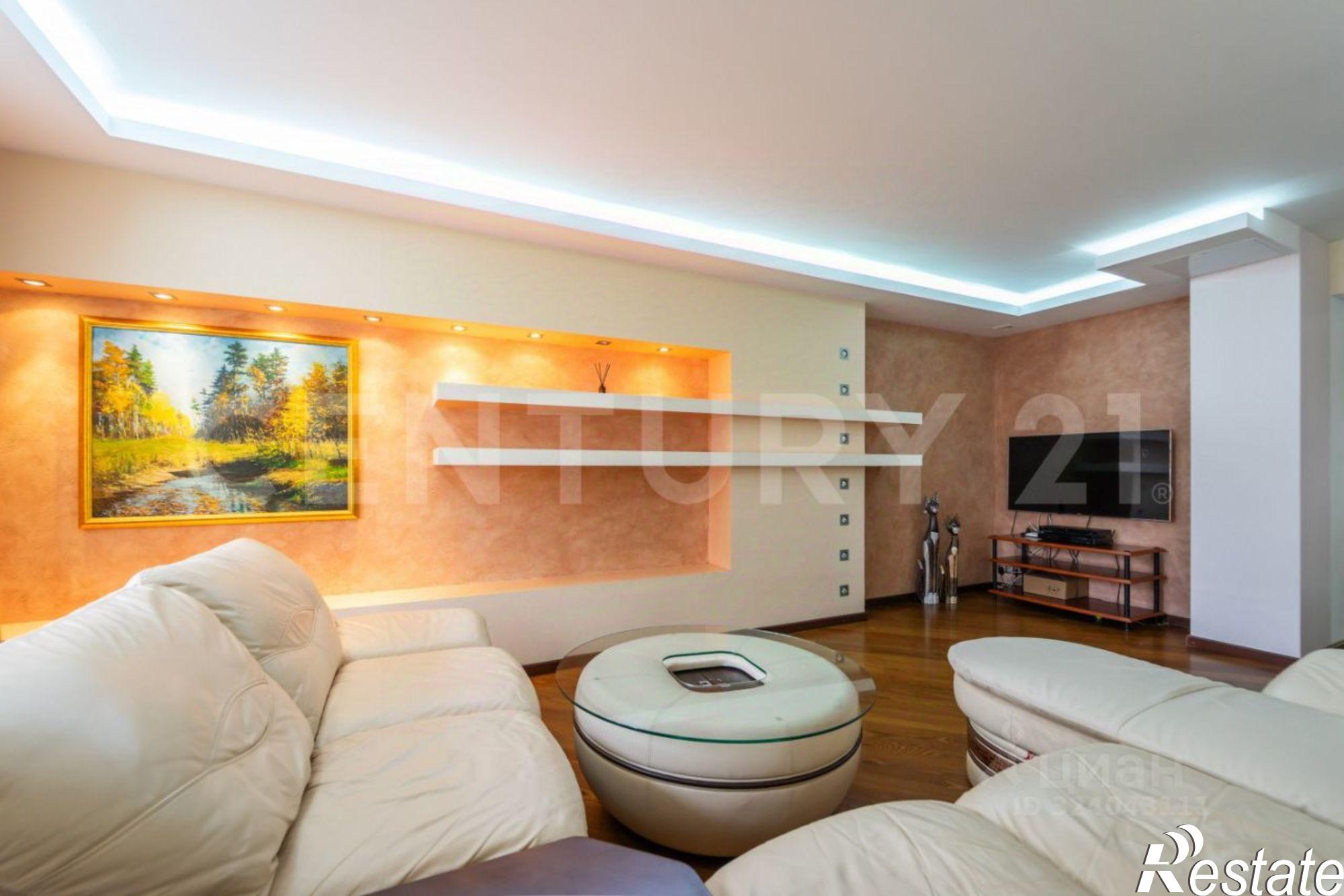 Купить квартиру за 14 300 000 рублей на ул П.И.Смородина, 7