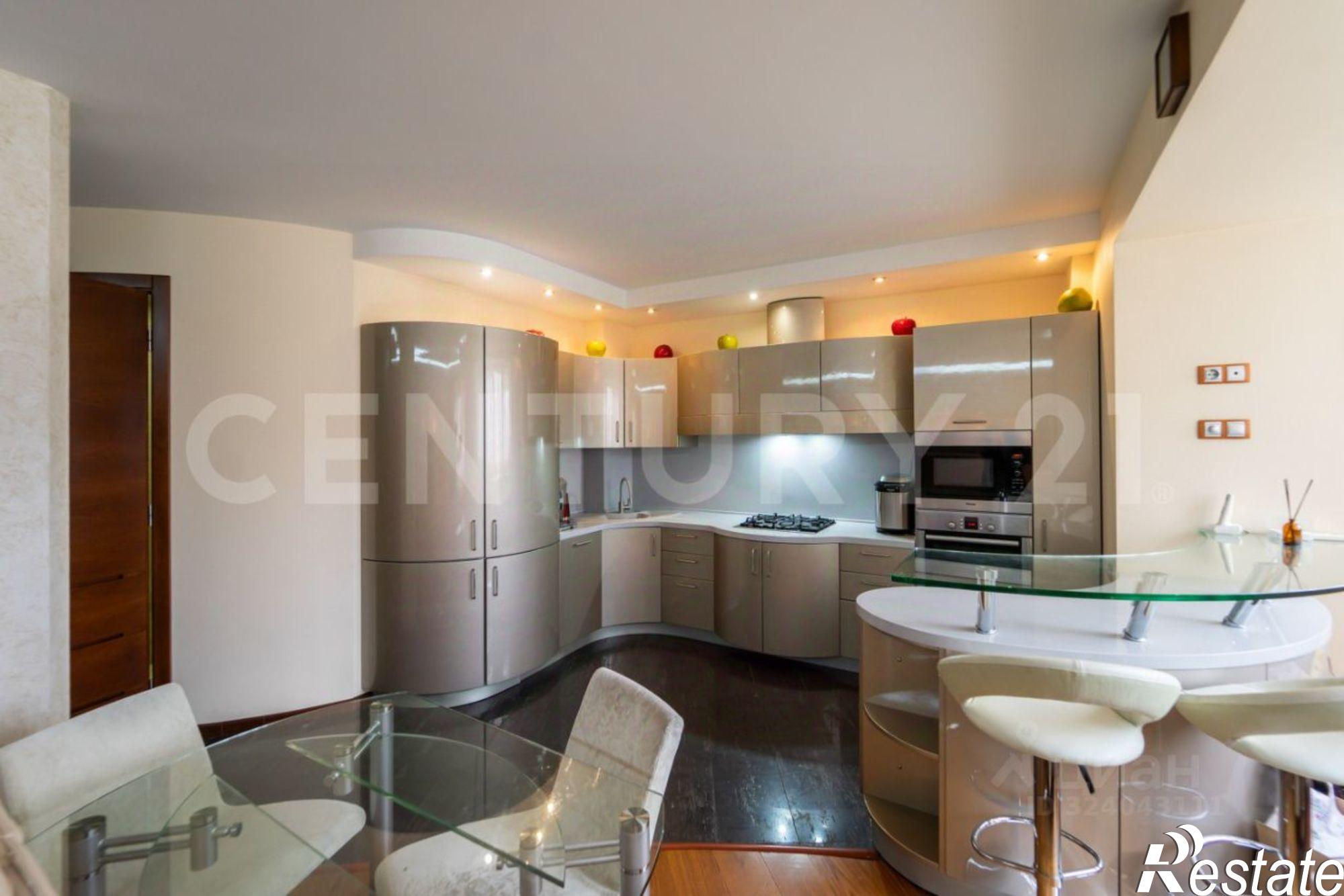 Купить квартиру за 14 300 000 рублей на ул П.И.Смородина, 7