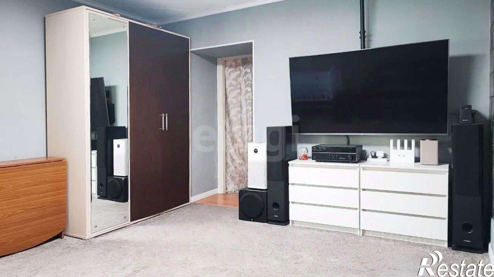 Купить квартиру за 3 800 000 рублей на ул Космонавтов, 16