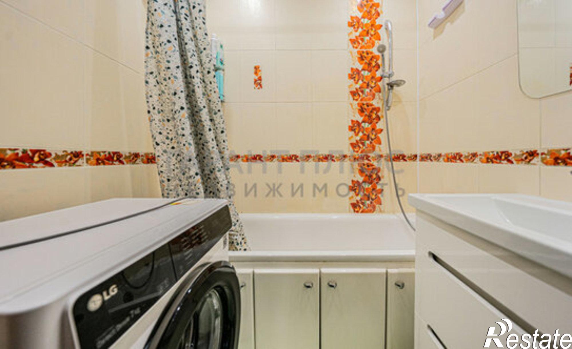 Купить квартиру за 4 950 000 рублей на улица 40 лет Октября, 43