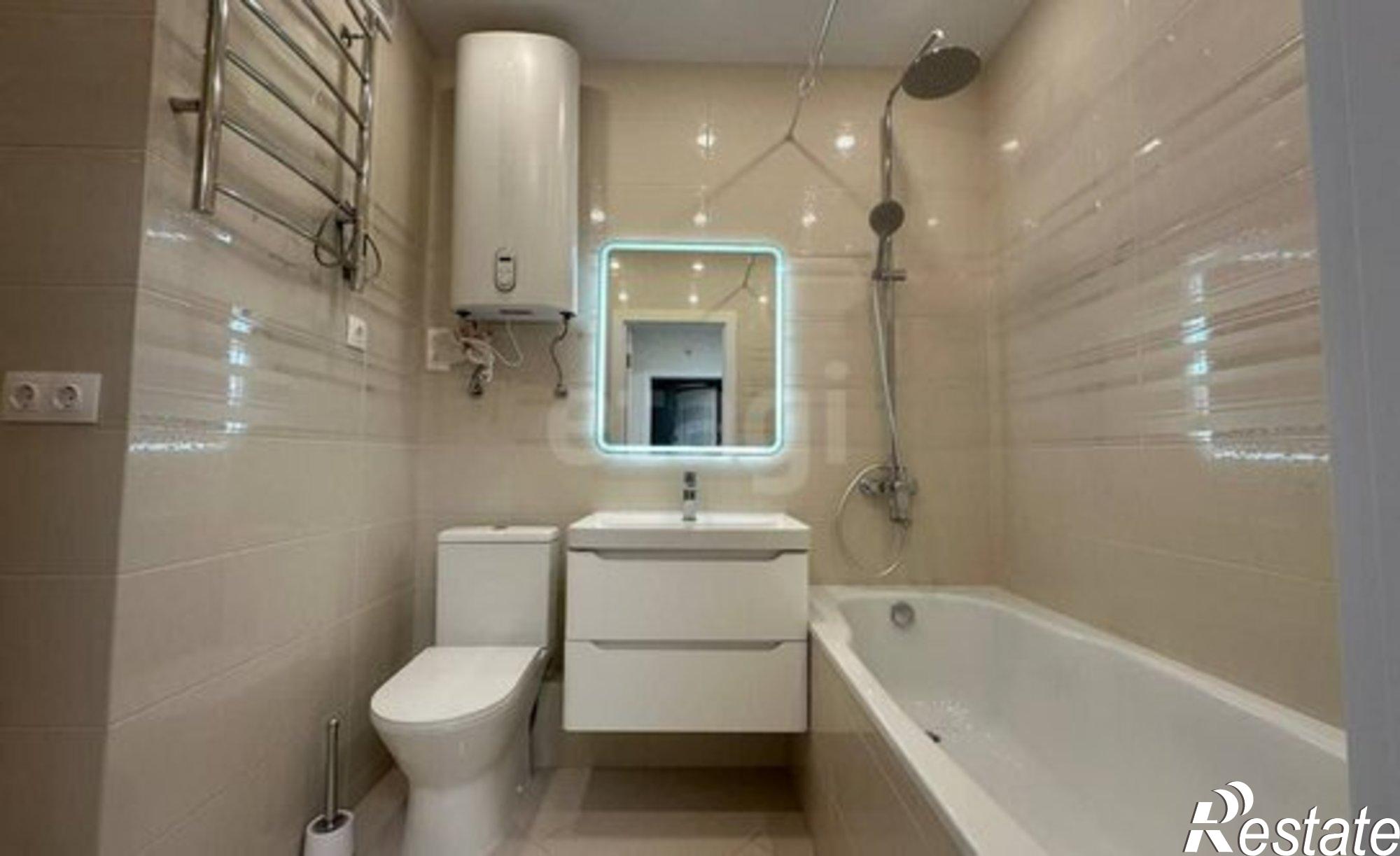 Купить квартиру за 6 450 000 рублей на ул М.И. Неделина, 3а