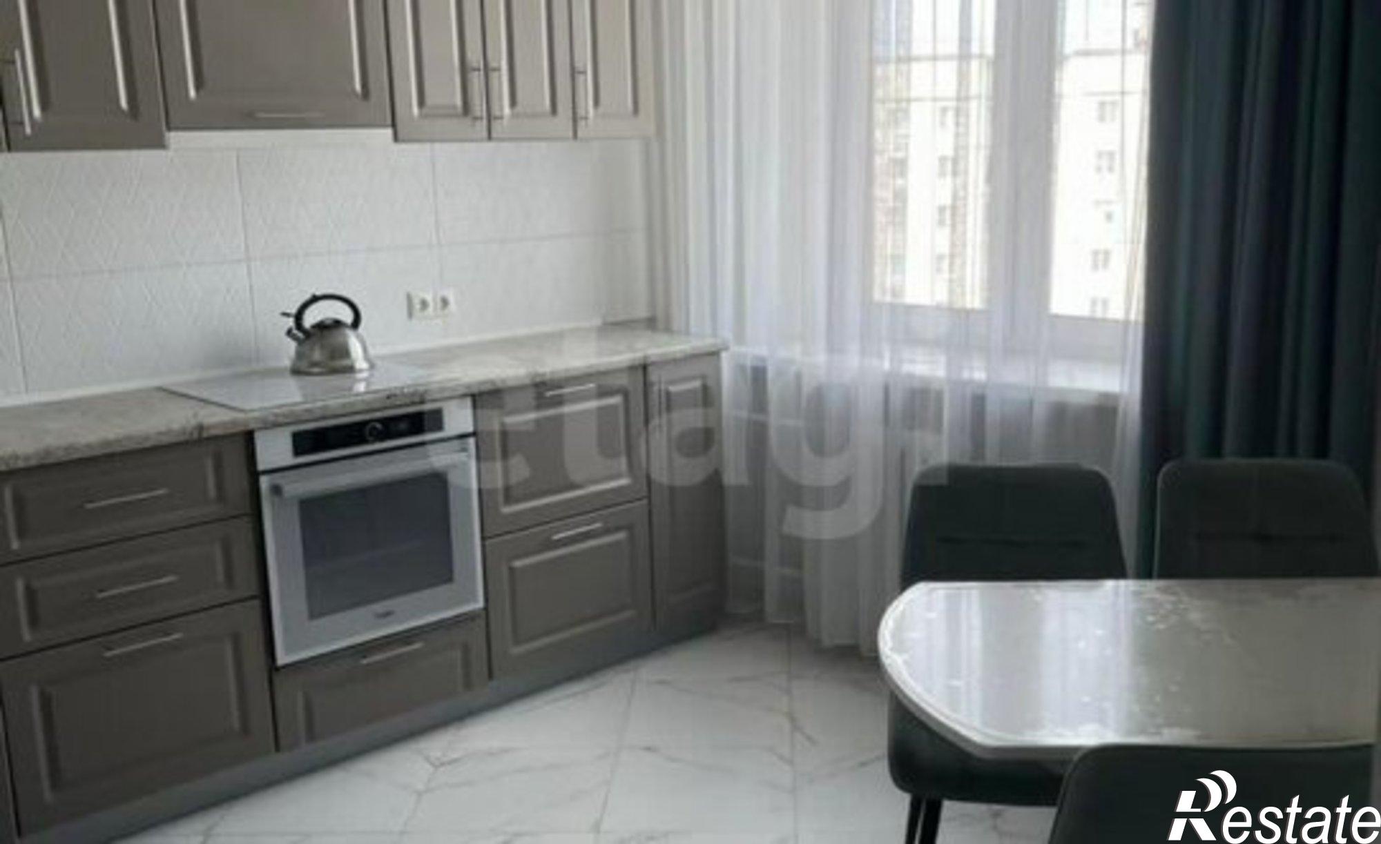 Купить квартиру за 8 800 000 рублей на пр-кт Победы, 128