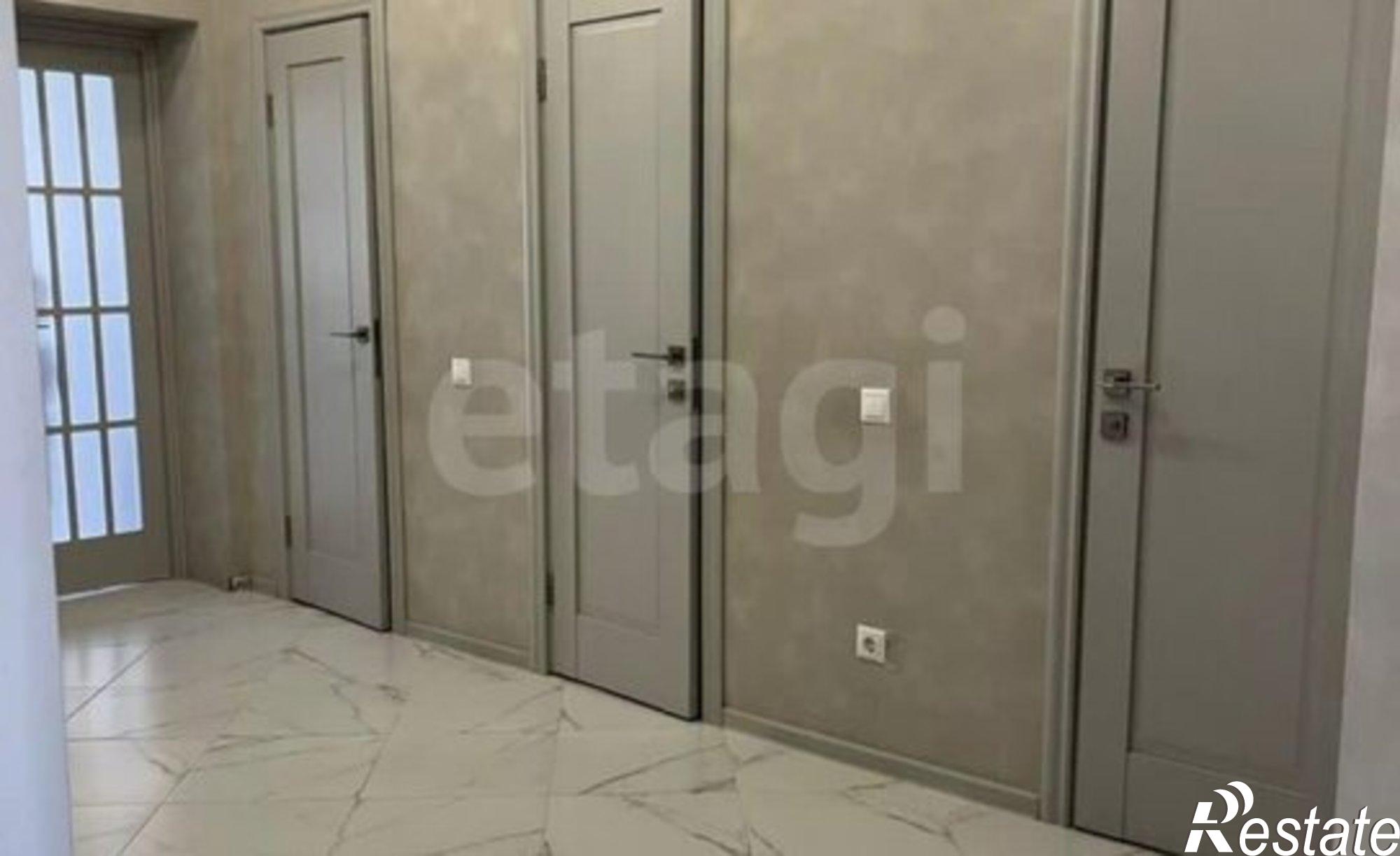 Купить квартиру за 8 800 000 рублей на пр-кт Победы, 128