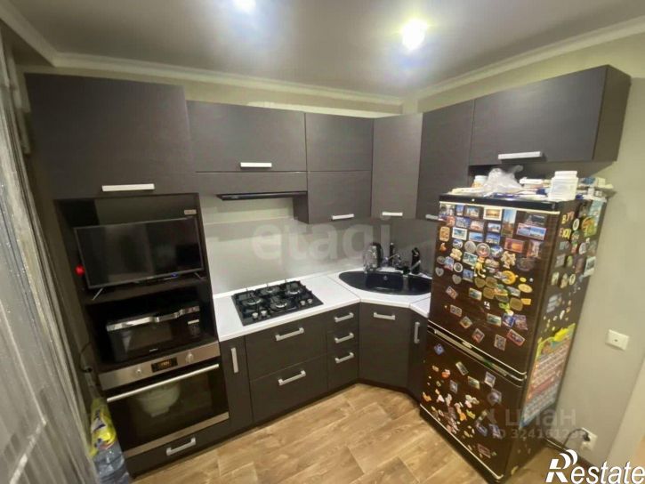 2-комн квартира ул Героя России Эдуарда Белана, 7,  д. 7