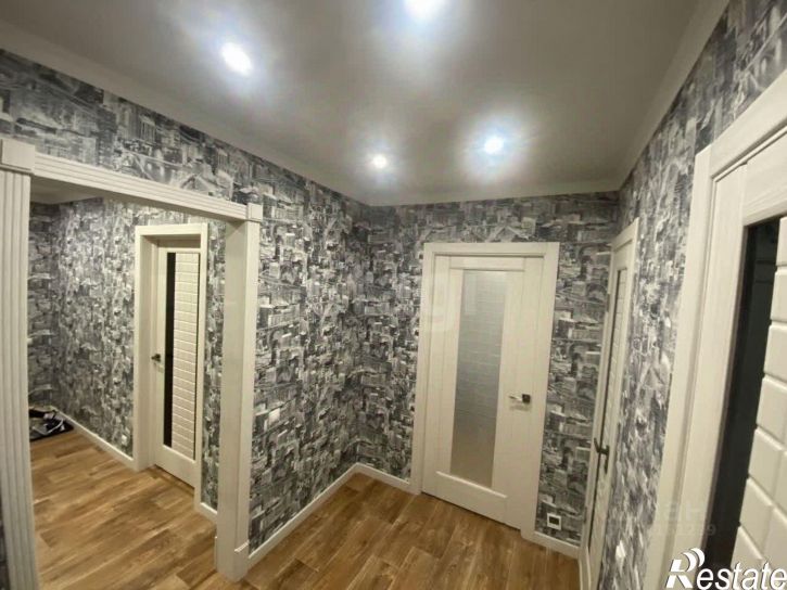 2-комн квартира ул Героя России Эдуарда Белана, 7,  д. 7