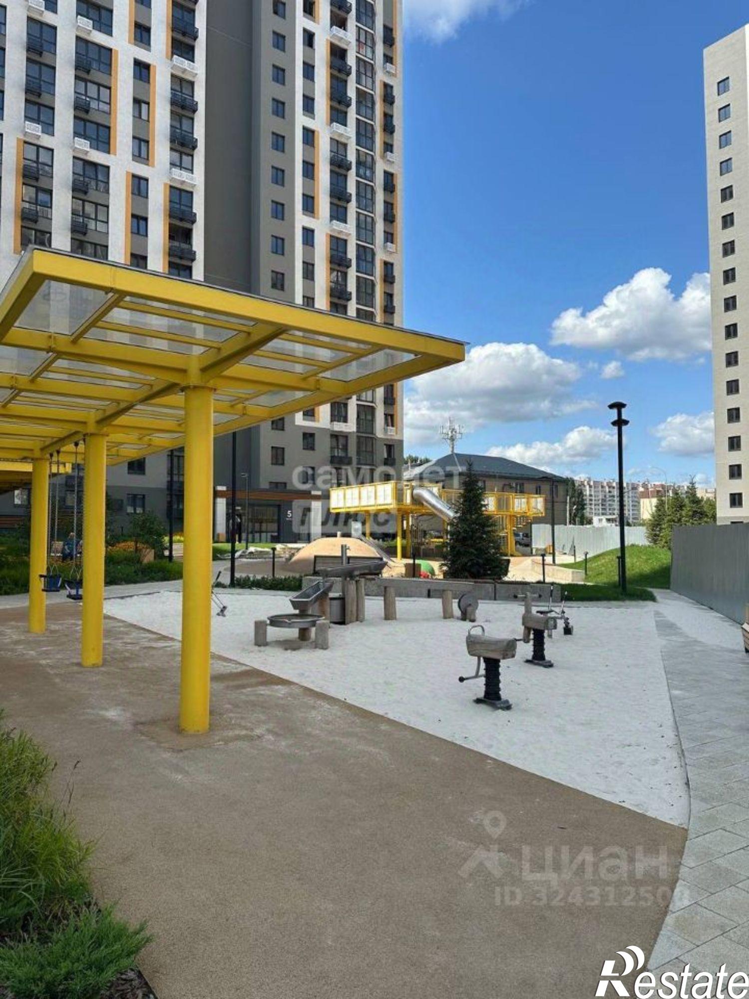 Купить квартиру за 6 389 700 рублей на улица Механизаторов, 15а вл3