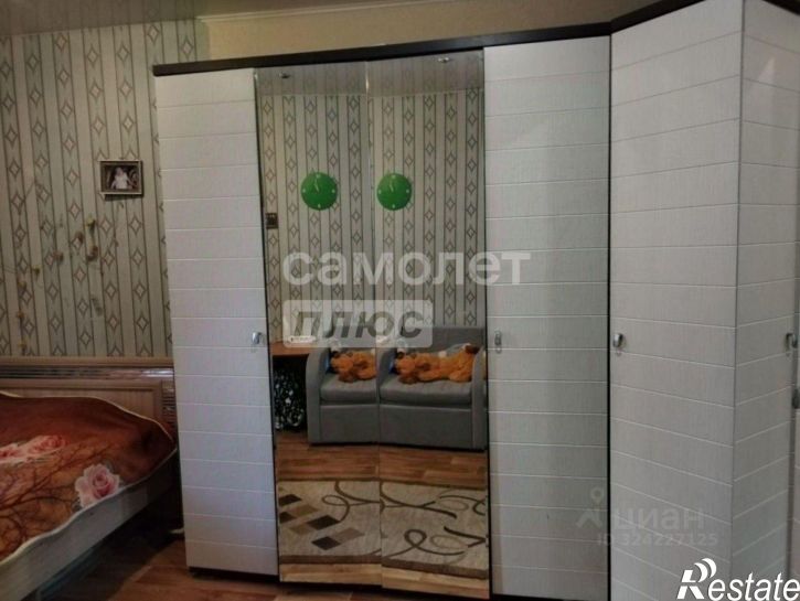 2-комн квартира ул 6-й Гвардейской дивизии, 4,  д. 4