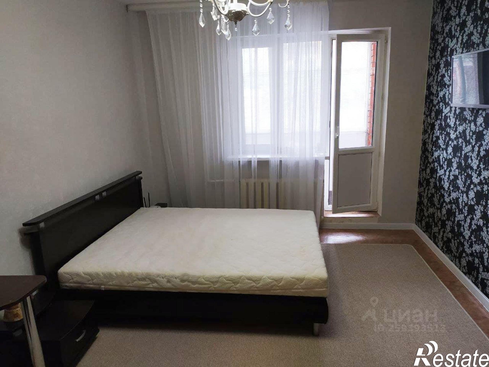 Сдать квартиру за 25 000 рублей на улица Неделина, 15Б